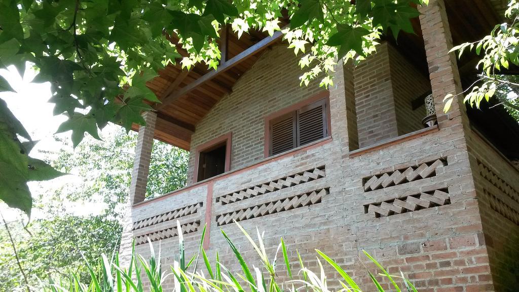 Pousada Quatro Estacoes Santo Antônio do Pinhal 外观 照片